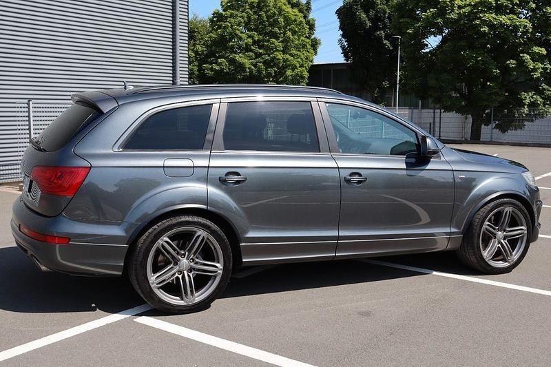 Gebraucht Audi Q7 Ambiente 245 PS (180 kW) 2012 Grau SUV