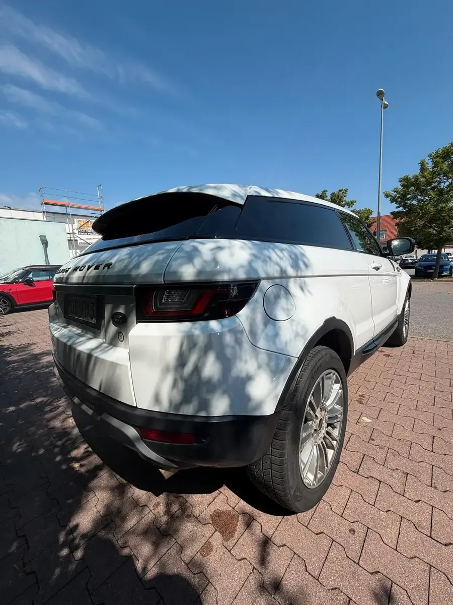 Gebraucht Land Rover Range Rover evoque 190 PS (139 kW) 2011 Weiß Coupé