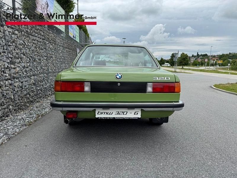 Gebraucht BMW 320 120 PS (88 kW) 1978 Gruen Limousine