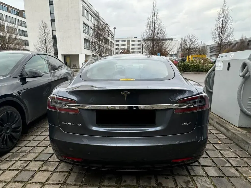 Gebraucht Tesla Model S 309 kW (421 PS) 2017 Grau Kleinwagen
