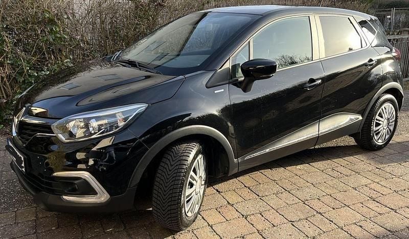 Gebraucht Renault Captur LIMITED 118 PS (86 kW) 2018 Schwarz SUV