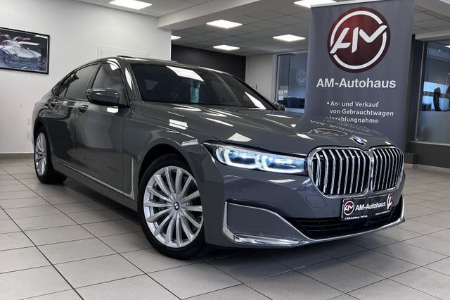 Grau Gebraucht 2021 BMW 740 Performance Limousine | 47.699 € (Guter Preis) - Bild 1/4