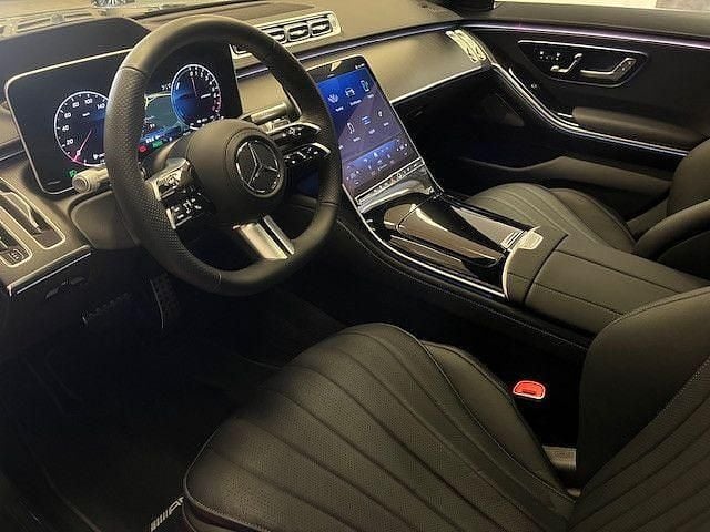 Gebraucht Mercedes S580 AMG line 367 PS (269 kW) 2025 Obsidianschwarz  metalliclack Limousine