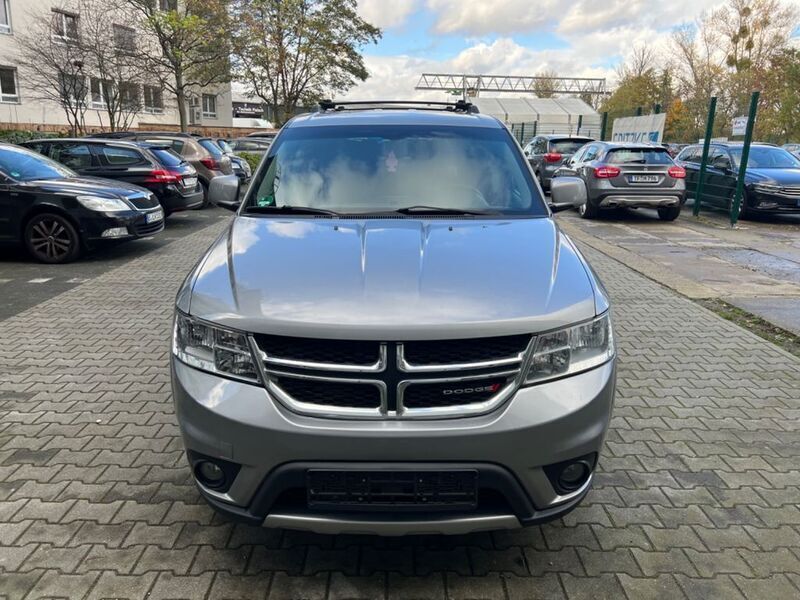 Gebraucht Dodge Journey 287 PS (211 kW) 2016 Silber metallic SUV