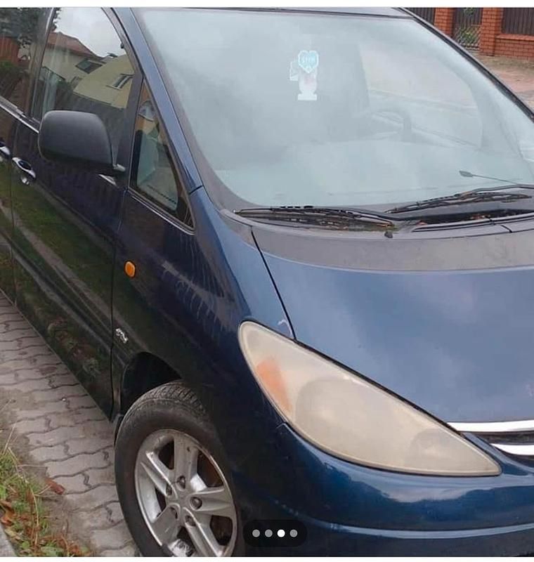 Blau Gebraucht 2003 Toyota Previa Van / Kleinbus | 1.150 € - Bild 1/4