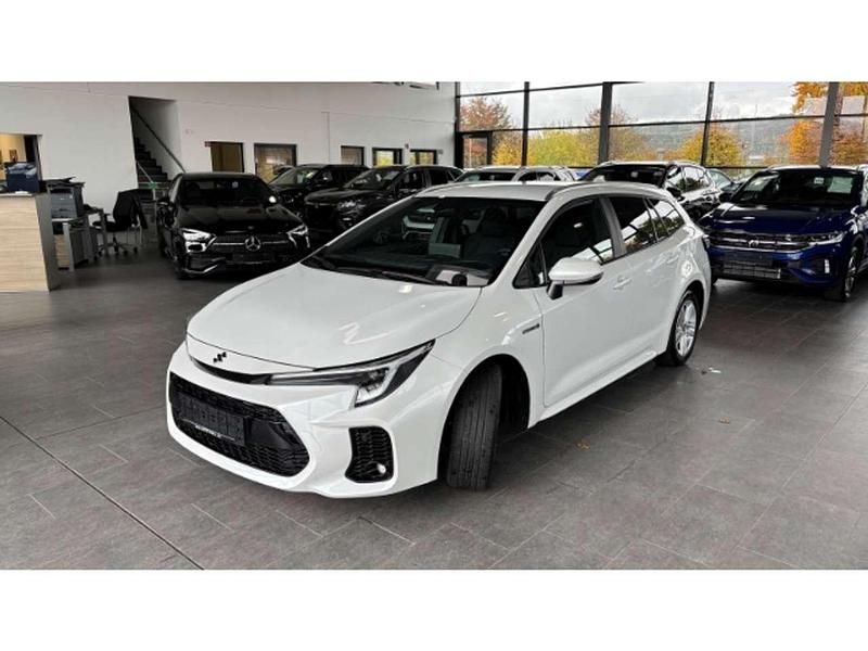 Platinum white pearl metallic Gebraucht 2025 Suzuki Swace Comfort+ Kombi | 25.770 € (Fairer Preis) - Bild 1/4
