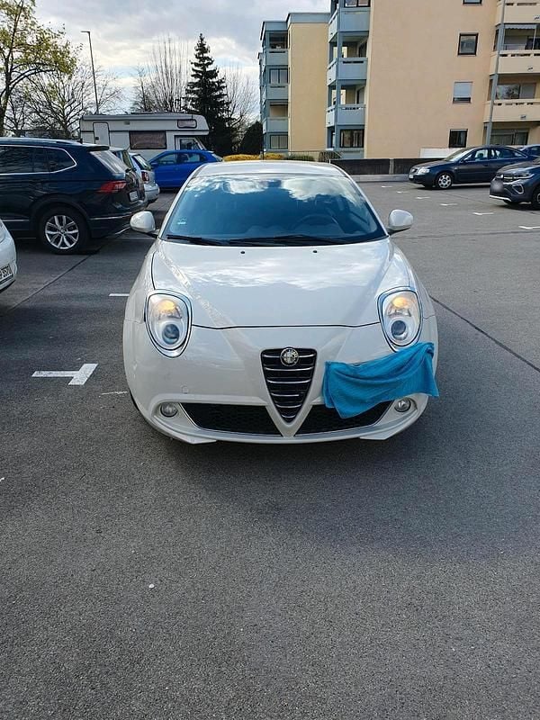 Gebraucht Alfa Romeo MiTo 95 PS (69 kW) 2010 Weiß Kleinwagen