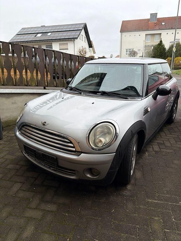 Second-hand Mini ONE 95 CP (69 kW) 2008 Argintiu Hatchback