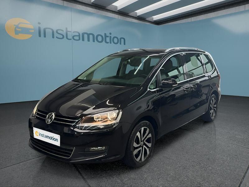 Schwarz Gebraucht 2023 VW Sharan Van / Kleinbus | 35.749 € (Teuer) - Bild 1/4