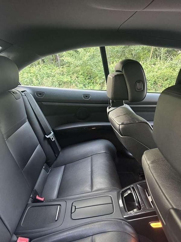 Gebraucht BMW 318 Cabriolet 143 PS (105 kW) 2011 Cabrio