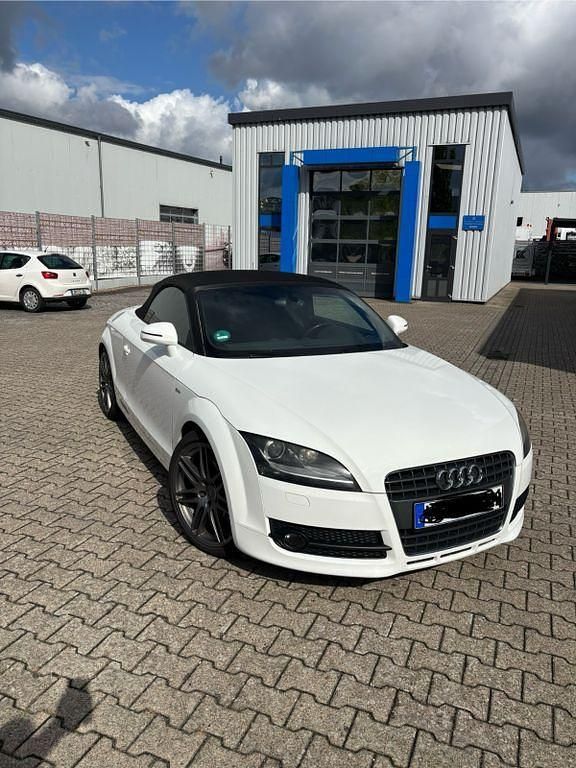 Weiß Gebraucht 2007 Audi TT Roadster S-Line Cabrio | 7.500 € (Etwas zu teuer) - Bild 1/4