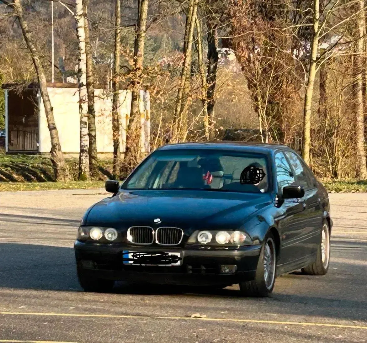 Gebraucht BMW 523 170 PS (125 kW) 1997 Schwarz Limousine