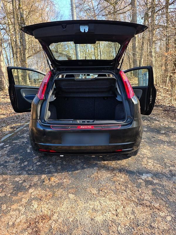 Gebraucht Fiat Grande Punto 65 PS (47 kW) 2006 Schwarz Kleinwagen