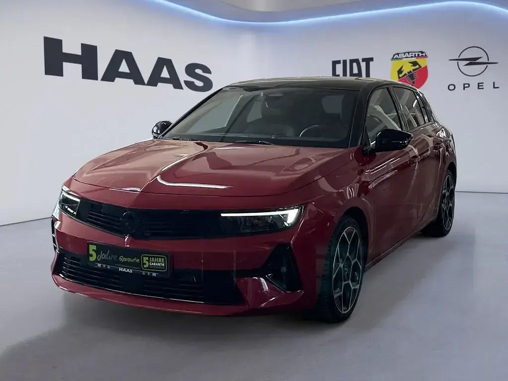 Gebraucht Opel Astra GS Line 181 PS (133 kW) 2022 Chili rot/kardio rot (metallic) Kleinwagen