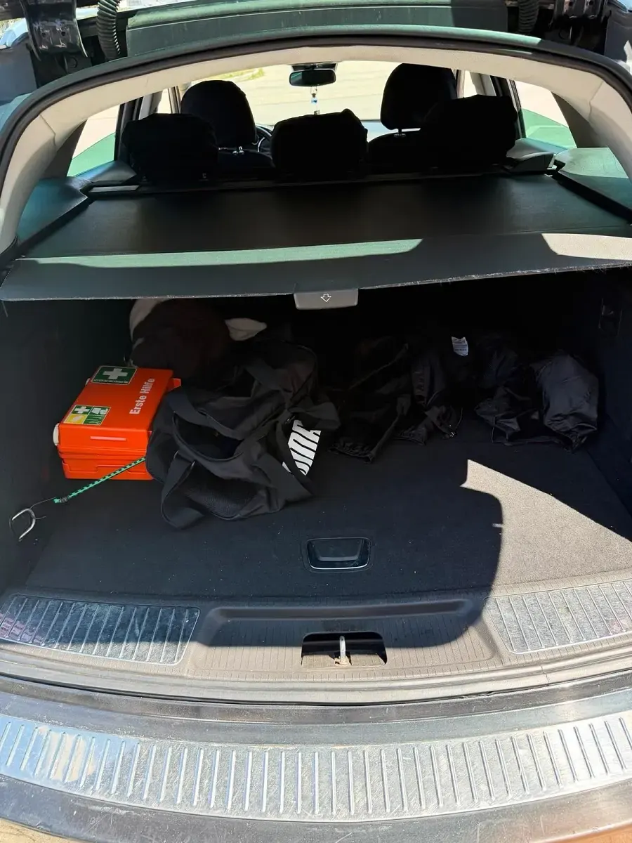 Gebraucht Opel Insignia 160 PS (117 kW) 2011 Schwarz Kombi