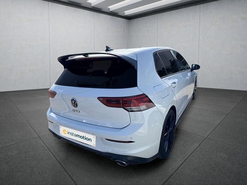 Gebraucht VW Golf VIII 300 PS (220 kW) 2023 Weiß Kleinwagen