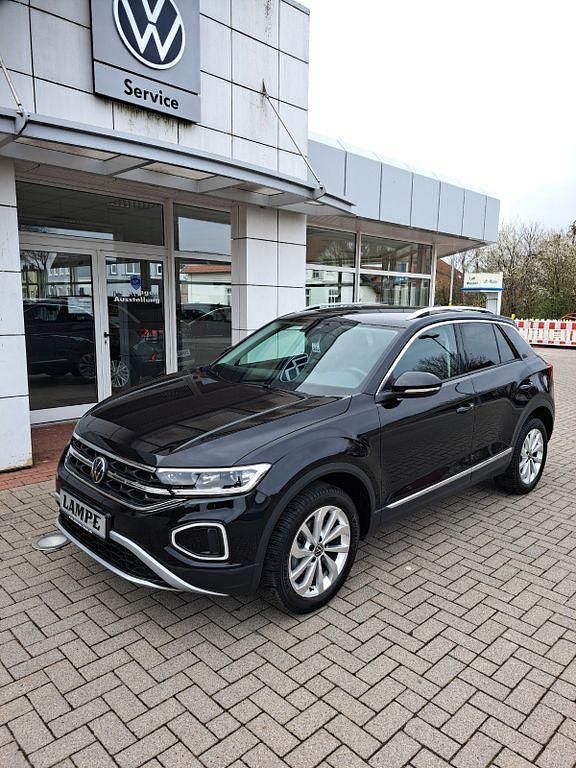Gebraucht VW T-Roc Style 150 PS (110 kW) 2023 Schwarz SUV