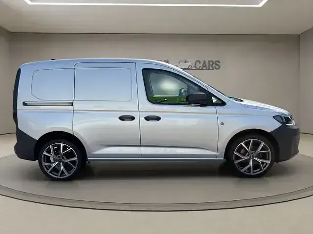 Gebraucht VW Caddy 102 PS (75 kW) 2021 Silber Van / Kleinbus