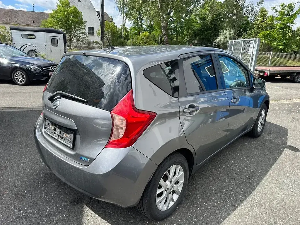 Gebraucht Nissan Note 90 PS (66 kW) 2016 Grau Kleinwagen