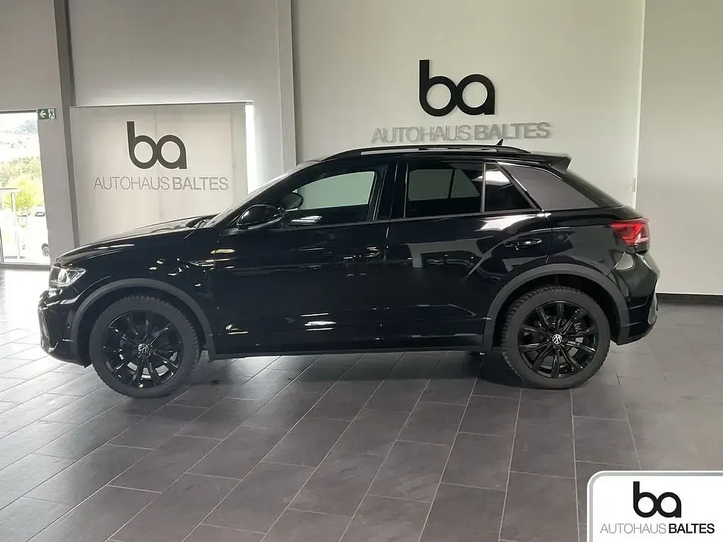 Gebraucht VW T-Roc R-line 150 PS (110 kW) 2022 Schwarz met. (metallic) SUV