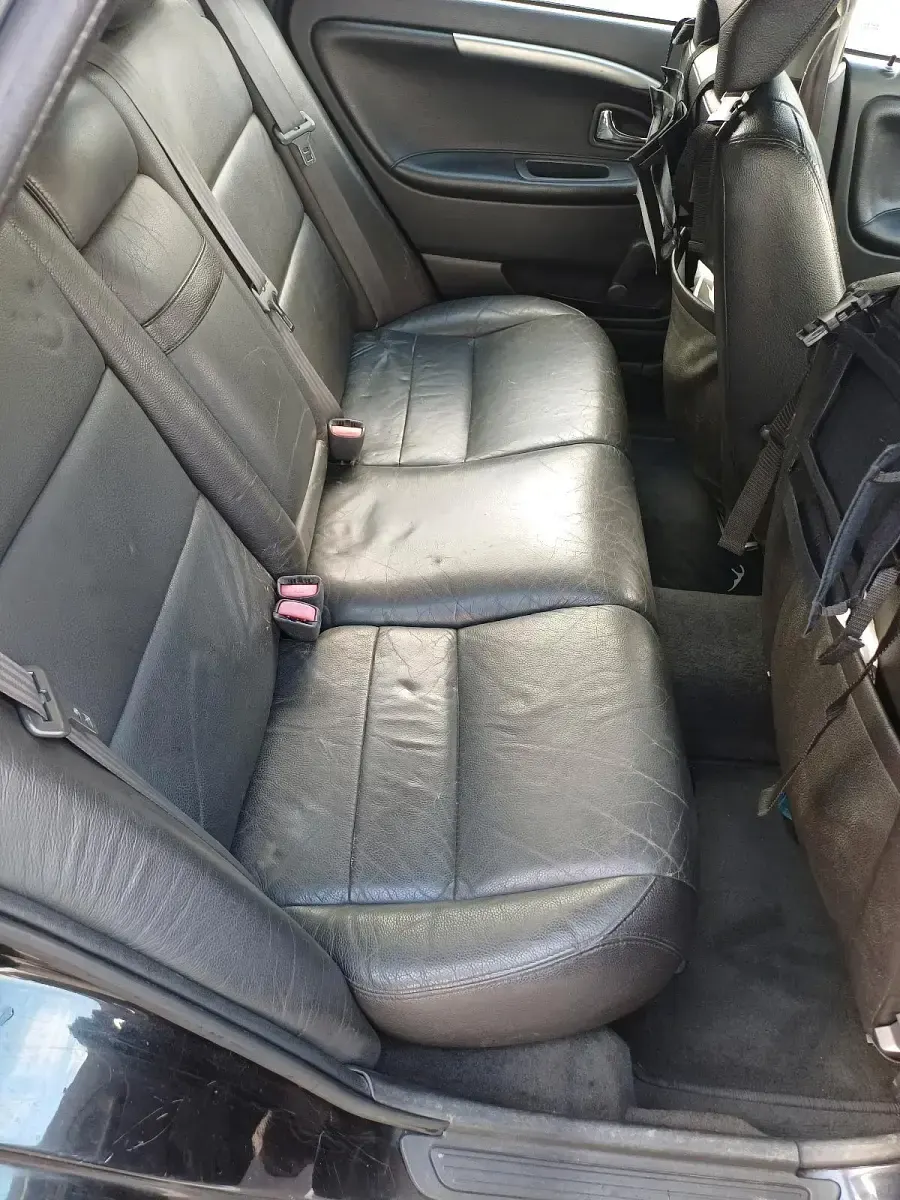 Gebraucht Volvo V40 118 PS (86 kW) 2004 Schwarz Kombi