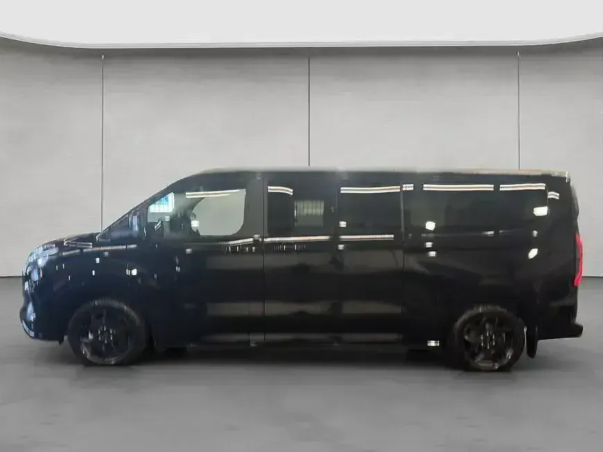Gebraucht Ford Tourneo Custom Titanium X 170 PS (125 kW) 2024 Schwarz Van