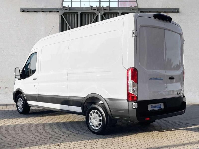 Gebraucht Ford Transit Trend 197 kW (269 PS) 2022 Frozen white Van / Kleinbus