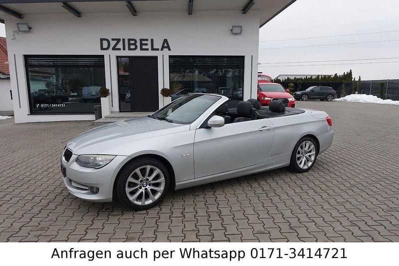 Gebraucht BMW 320 Cabriolet 170 PS (125 kW) 2012 Titansilber metallic Cabrio