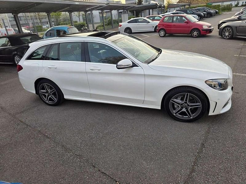 Gebraucht Mercedes C200 AMG 184 PS (135 kW) 2020 Weiß Kombi