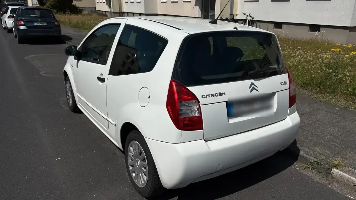 Gebraucht Citroën C2 Tonic 60 PS (44 kW) 2009 Weiß Kleinwagen