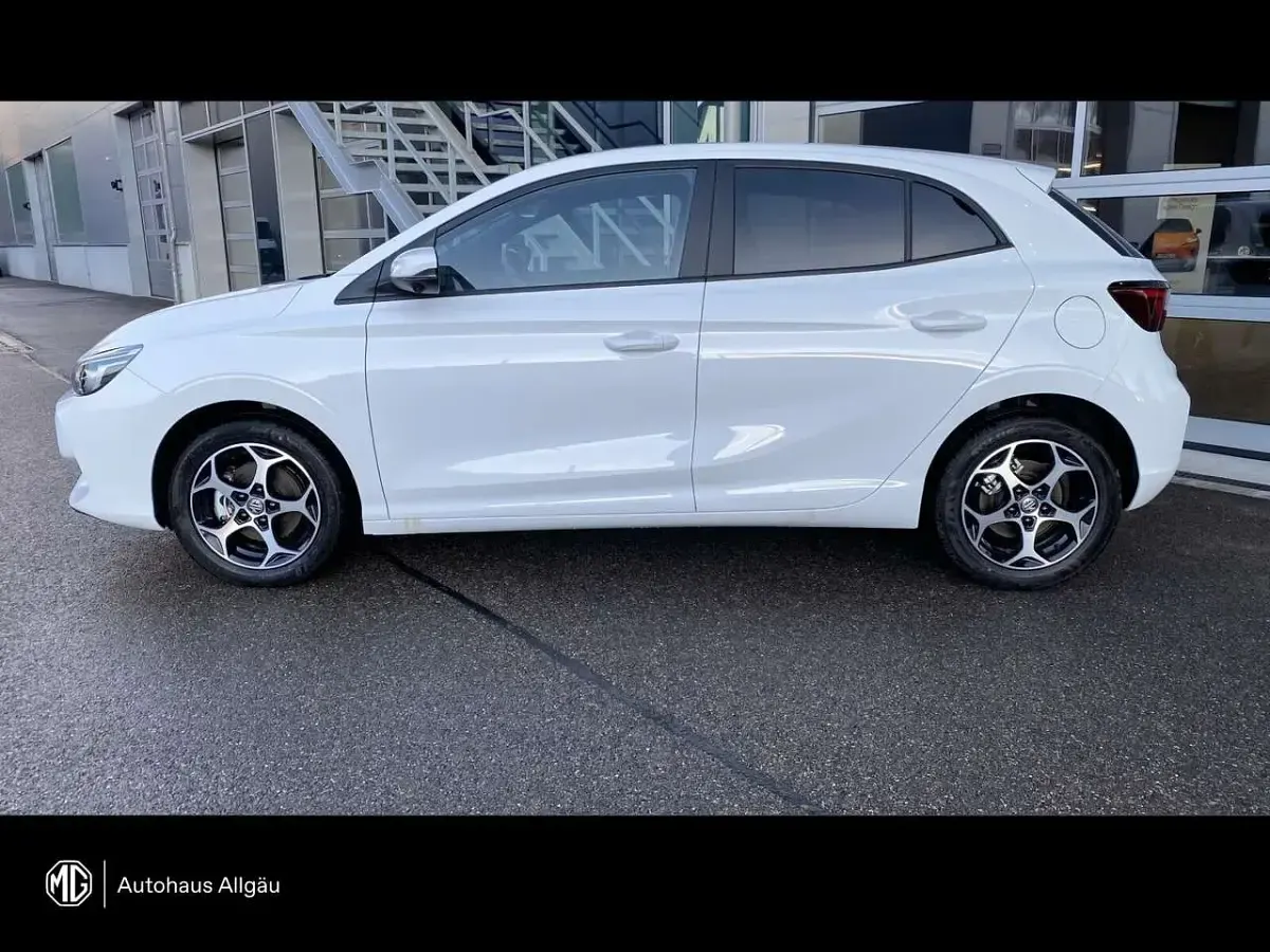 Neu MG MG3 Luxury 194 PS (142 kW) 2026 Weiß Kleinwagen