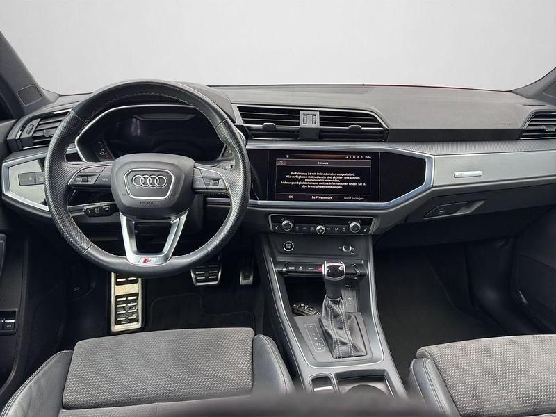 Gebraucht Audi Q3 Ambiente 245 PS (180 kW) 2022 Gletscherweiß metallic (metallic) SUV