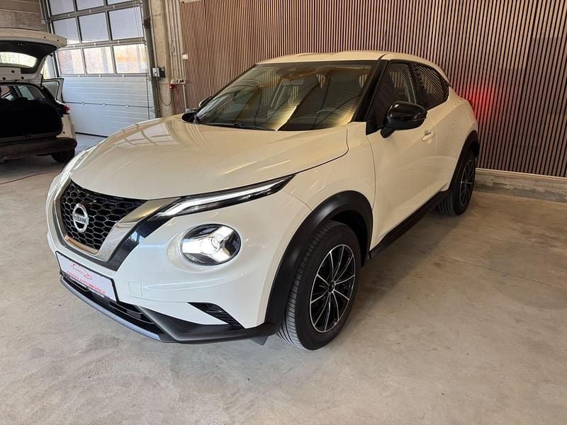 Weiß Gebraucht 2021 Nissan Juke Acenta SUV | 15.299 € (Guter Preis) - Bild 1/4