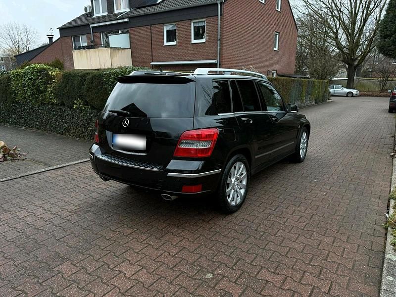 Gebraucht Mercedes GLK350 231 PS (169 kW) 2010 Schwarz SUV
