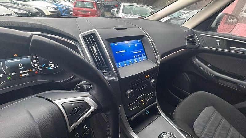 Usado Ford S-MAX Titanium 190 HP (139 kW) 2022 Branco Monovolume