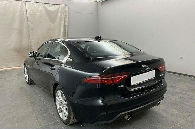 Gebraucht Jaguar XE SE 250 PS (183 kW) 2020 Schwarz Limousine