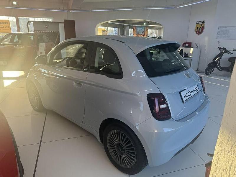 Gebraucht Fiat 500e Icon 2022 Blau Limousine