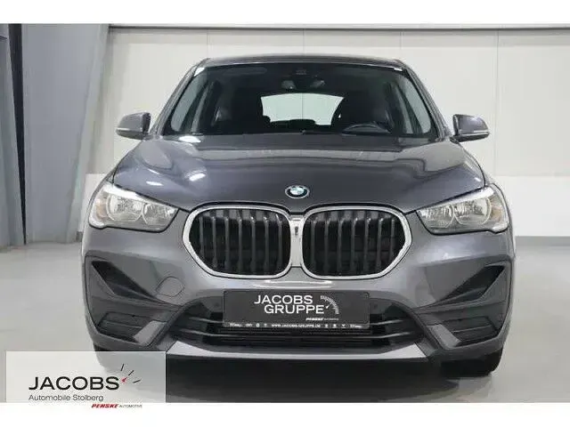 Gebraucht BMW X1 Advantage 136 PS (100 kW) 2020 Mineralgrau (metallic) SUV
