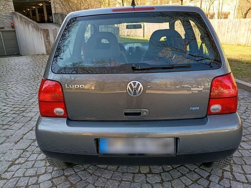 Gebraucht VW Lupo 75 PS (55 kW) 2004 Grau Kleinwagen