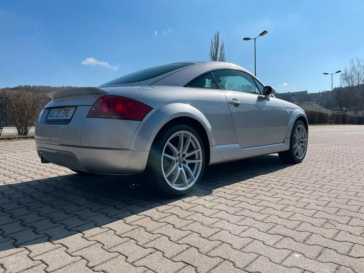 Gebraucht Audi TT Design 190 PS (139 kW) 2006 Silber Coupé