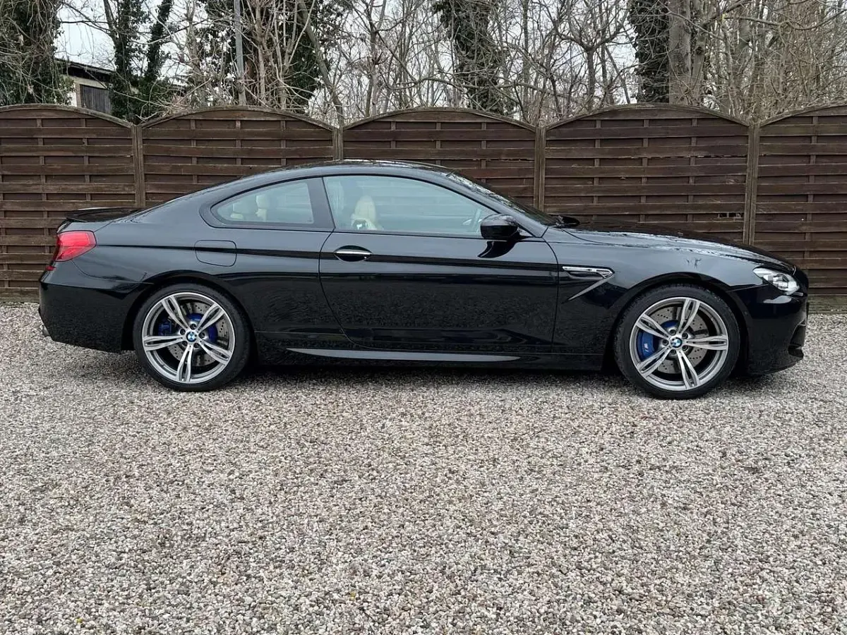 Käytetty BMW M6 Performance 560 HP (411 kW) 2014 Musta Coupe - kaksiovinen