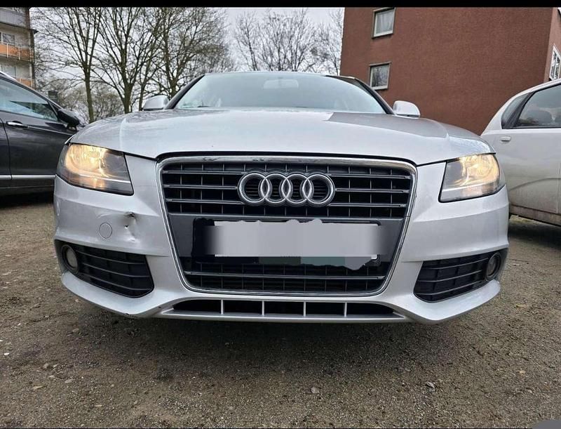 Gebraucht Audi A4 Attraction 120 PS (88 kW) 2008 Grau Limousine