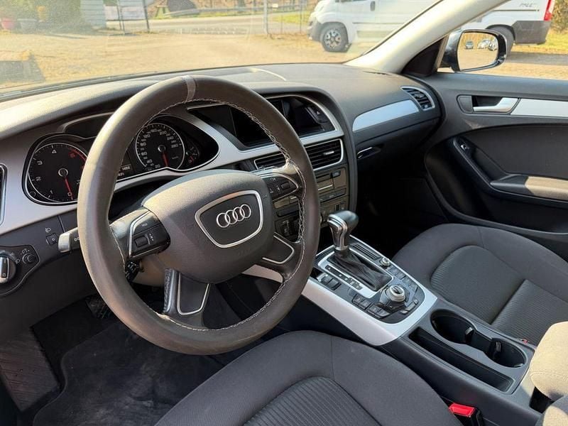 Gebraucht Audi A4 150 PS (110 kW) 2015 Schwarz Kombi