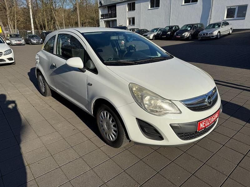 Gebraucht Opel Corsa Selection 69 PS (50 kW) 2012 Weiß Kleinwagen