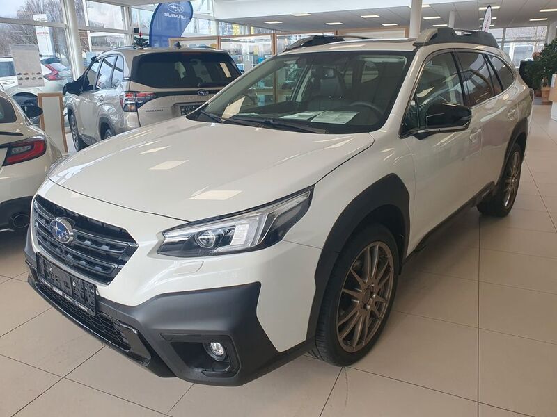 Weiß Gebraucht 2024 Subaru Outback Platinum SUV | 47.990 € (Teuer) - Bild 1/4
