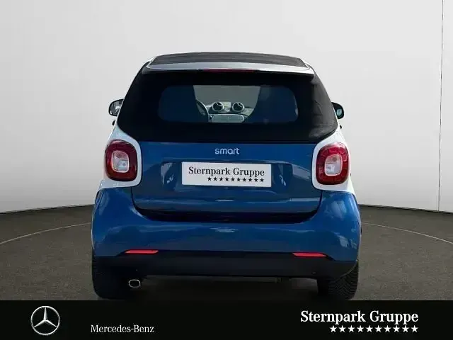 Gebraucht Smart ForTwo Cabrio Passion 90 PS (66 kW) 2019 Blau Cabrio