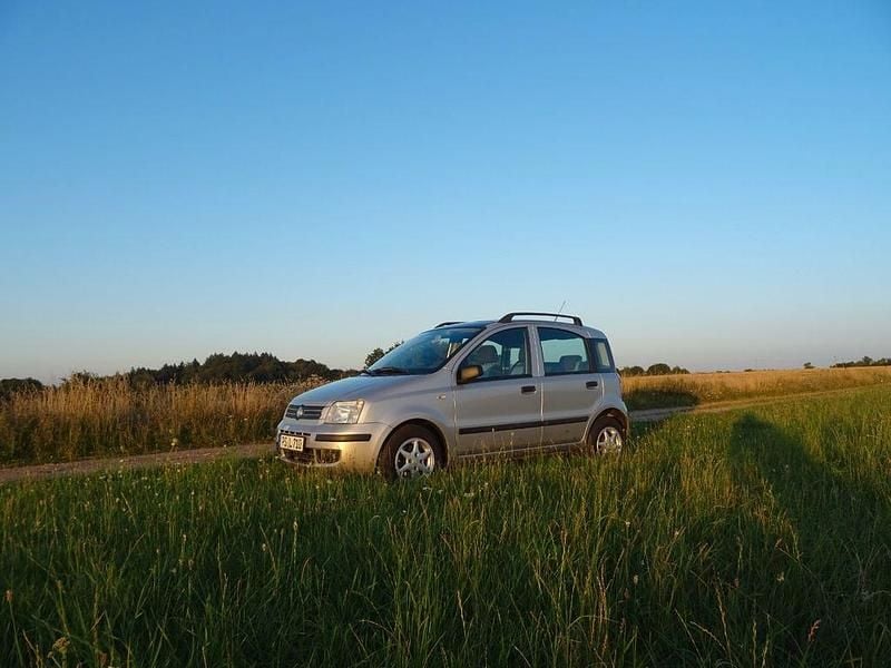 Silber Gebraucht 2007 Fiat Panda Kleinwagen | 2.500 € (Guter Preis) - Bild 1/4