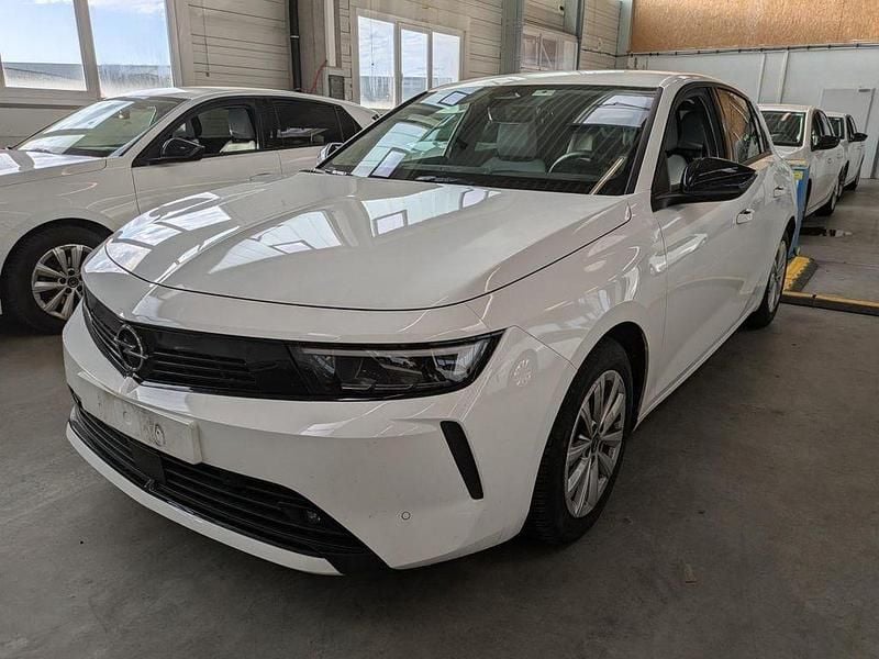 Gebraucht Opel Astra Elegance 131 PS (96 kW) 2023 Weiß Limousine