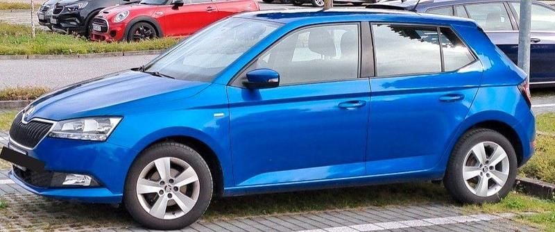 Blau Gebraucht 2020 Skoda Fabia Best of Kleinwagen | 11.900 € (Superpreis) - Bild 1/4