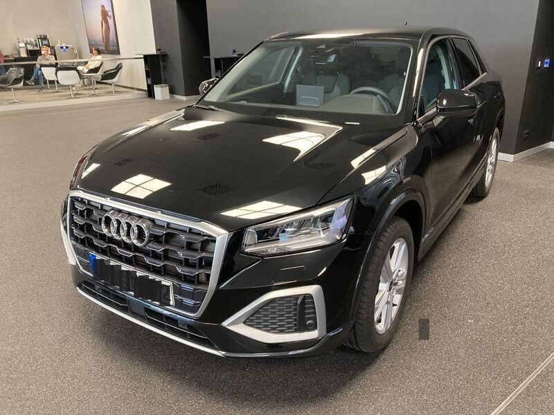 Schwarz Gebraucht 2024 Audi Q2 Advanced SUV | 25.650 € (Fairer Preis) - Bild 1/4